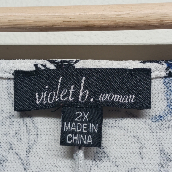 Violet B. Mini Dress Women Plus Size 2X Blue White Floral Short Sleeve Stretch - Picture 7 of 9